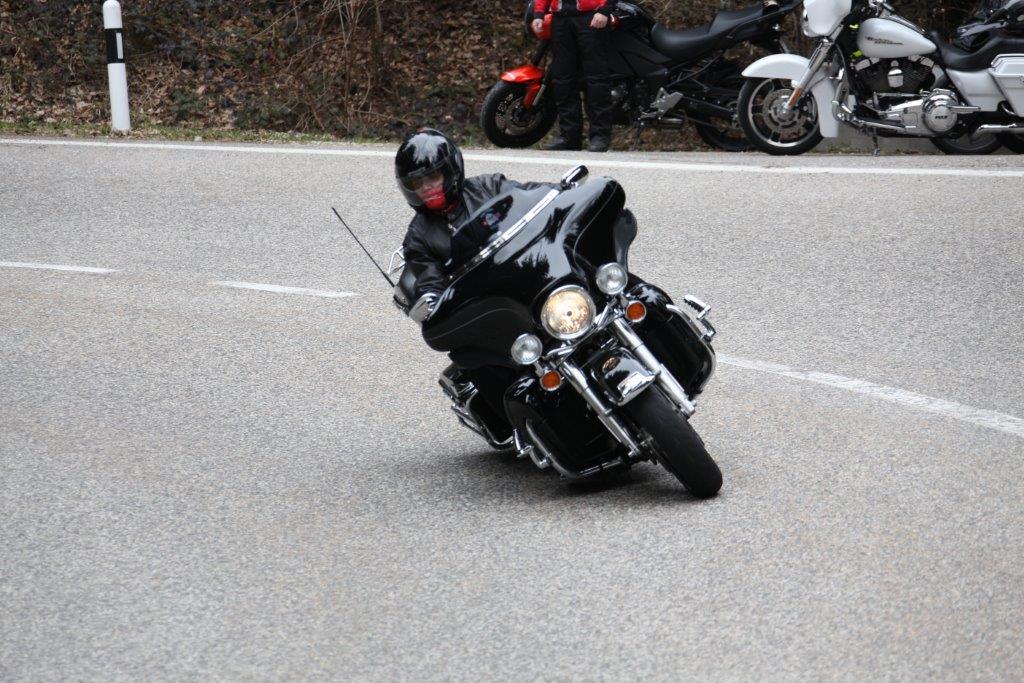 Im Elsass auf kurviger Fahrt